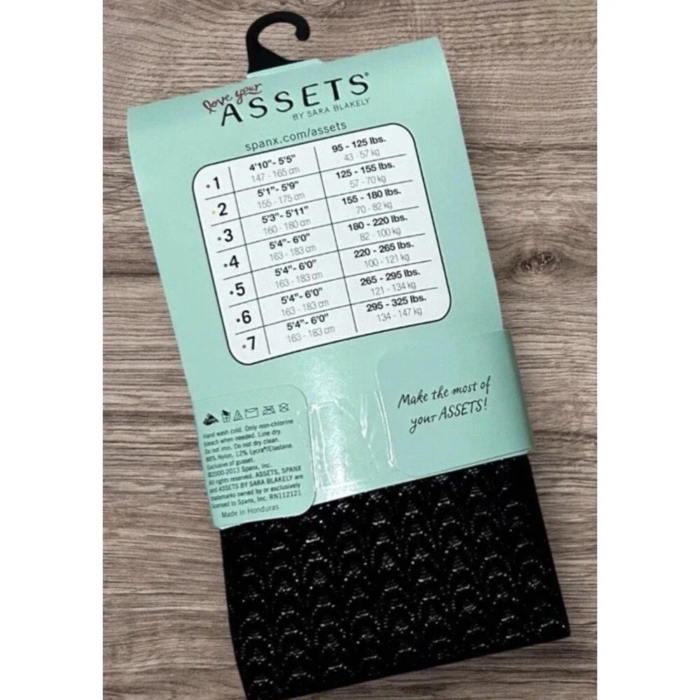 Assets by SPANX Size 2 Shaping Tights Textured Wish Bone Black NEW